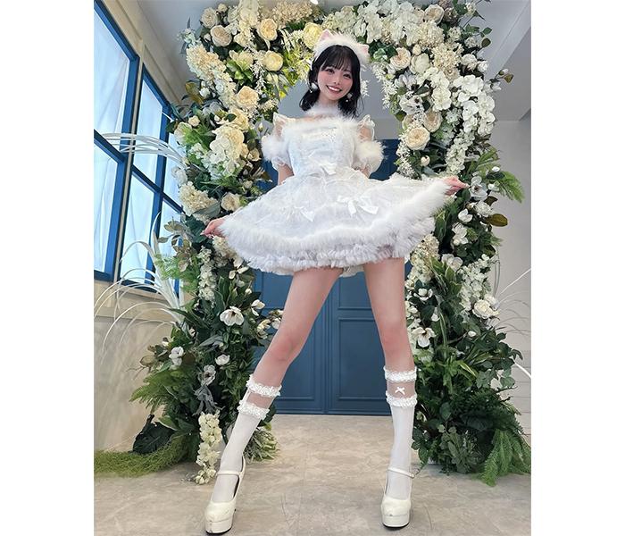 「まだミニスカ履いてもいい？？？」米倉みゆ、長脚がすごい！甘々プリンセスコーデ披露