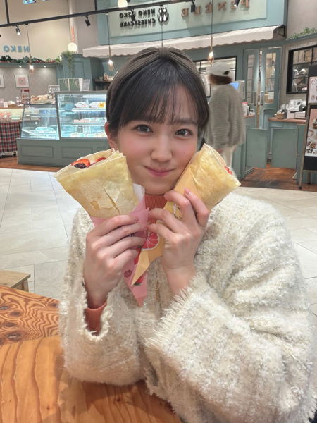 「日本一可愛い剣道女子」佐藤あかり、透明感あふれるピンクのカジュアルコーデを披露