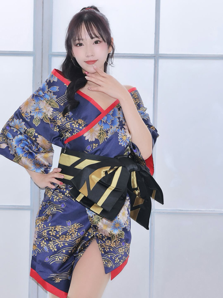 霧島聖子、ミニ丈和装衣装から美スタイルみせ！「スタイルいい聖子さん」披露