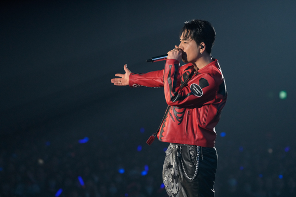 ØMI、約3年半ぶりとなるソロ公演『ØMI LIVE 2026 〜INFINITY MOON〜』 Day3︓FINAL NIGHT 〜THE FUSION〜』オフィシャルレポート