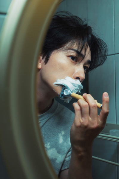 町田啓太、活動15周年を記念したアニバーサリーフォトブックより台北カットを解禁！