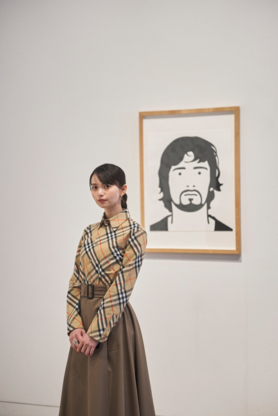 齋藤飛鳥がプレス向け取材会に登壇！国立新美術館「テート美術館－ YBA＆BEYOND 世界を変えた90s 英国アート」開幕！！