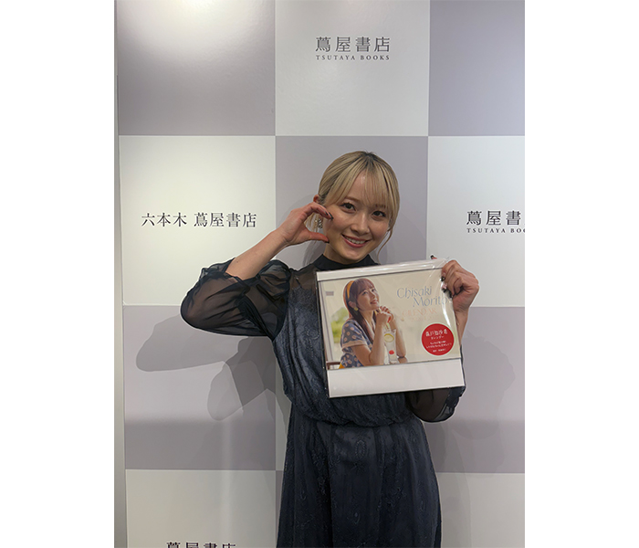 昭和レトロからラストは平成ギャルに大変身！森戸知沙希のちぃ旅が熱海でタイムスリップ！令和ならではのカレンダーが完成！！