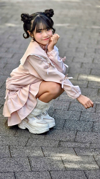 日本一可愛い小学生アイドル・舞川ゆの、ガーリーなファッションで登場！「橋本環奈さん、=LOVEの佐々木舞香さんが憧れ」