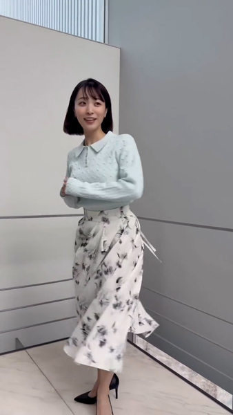 ファン「１００点満点です」今井春花、上品綺麗め衣装で美しいターンを披露