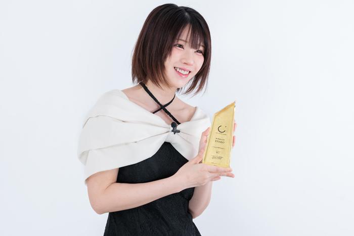 えなこ、第3回トップカバーアワード総合1位で殿堂入り　2年連続最多表紙に