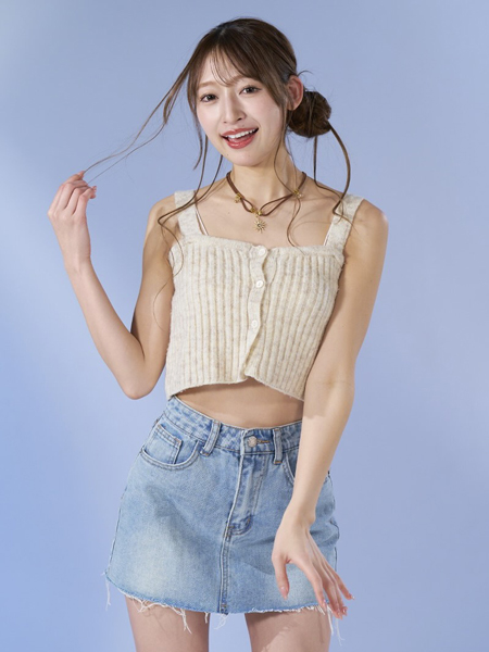 原あゆみ、デニムジャケットで春ファッション！肌みせスタイルでファン魅了
