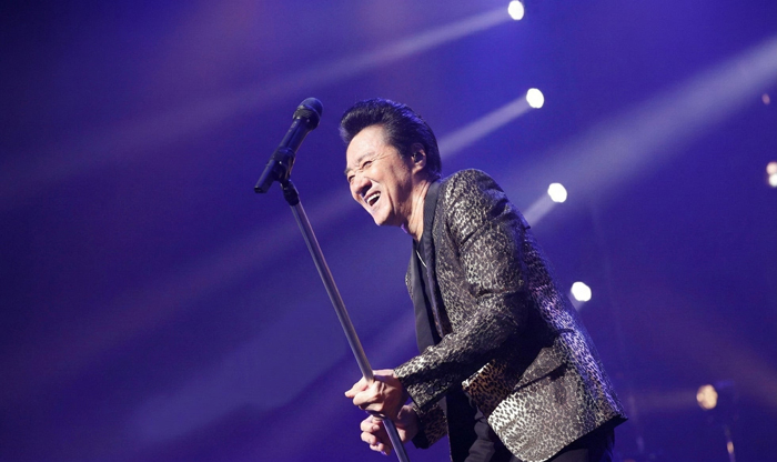 WOWOWで「HOUND DOG LIVE 2026 ROLLING 70 ROCK'N'ROLL GOES ON」を独占放送・配信！