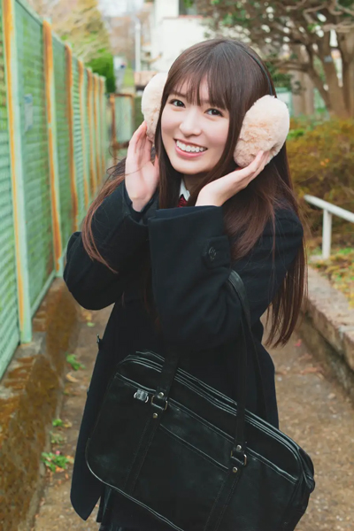 この春高校を卒業する乃木坂46・小川彩と中学を卒業する乃木坂46・川端晃菜が登場！「B.L.T.graduation2026中学・高校卒業」3/24(火)に発売決定！
