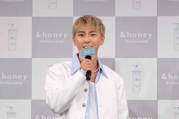AAA宇野実彩子・與真司郎「出会って24年間、一回もケンカしたことがない」AAA宇野実彩子・與真司郎が『サロン専売品「&honey Professional」誕生記念発表会』に登場!