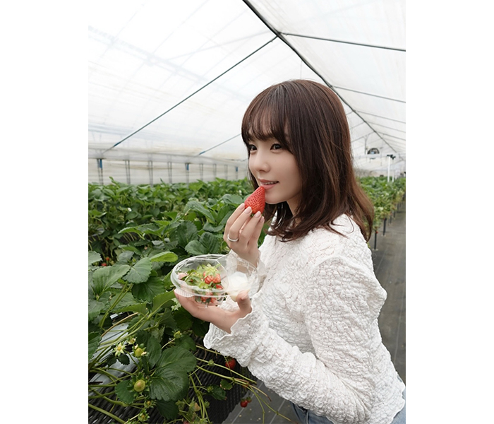 篠崎愛、可愛すぎる近影にファン「可愛すぎるんですけど」
