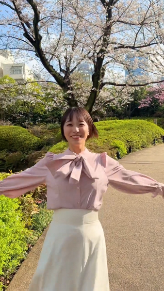 テレ朝気象予報士・今井春花、春っぽコーデ×無邪気すぎる舞を披露