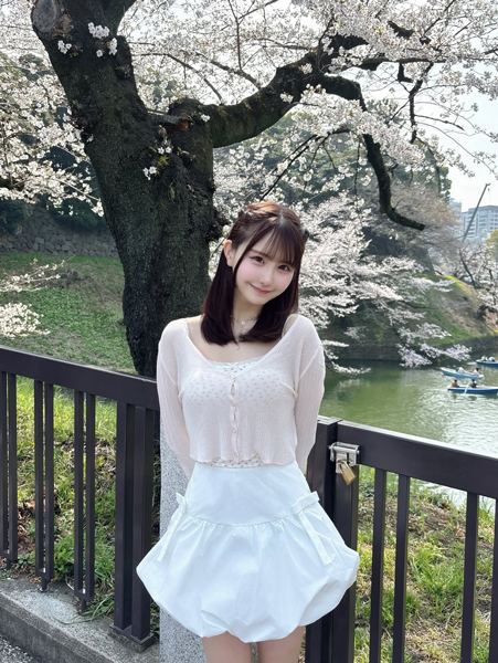 深江有恵、パステルのふんわり春色コーデでファン魅了!!