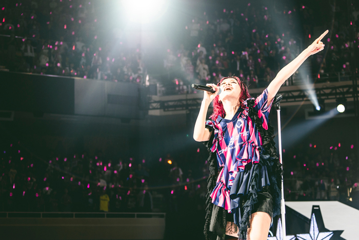 LiSA、日本武道館で新曲「YES」をサプライズ初披露！5月8日に配信リリース決定