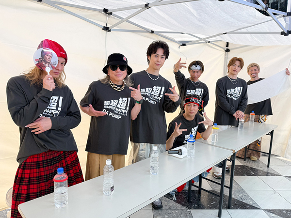DA PUMP ＆ m.c.A・Tが池袋でスパハピ！「超超超！SUPER HAPPY feat. m.c.A・T」リリースイベントをサンシャインシティで開催＜本人コメント有り＞