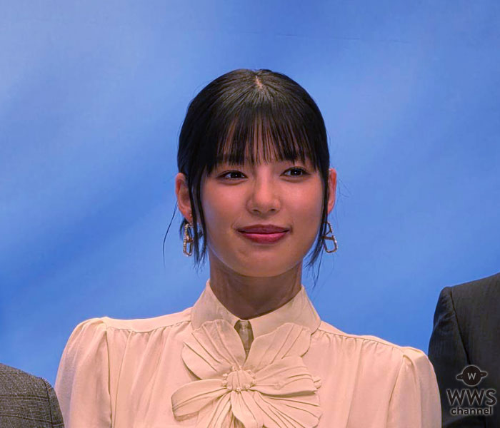 石井杏奈、「部活で学ぶようなことをE-Girlsを通してめちゃめちゃ学んだ」 ドラマ「刑事、ふりだしに戻る」記者会見に登壇。