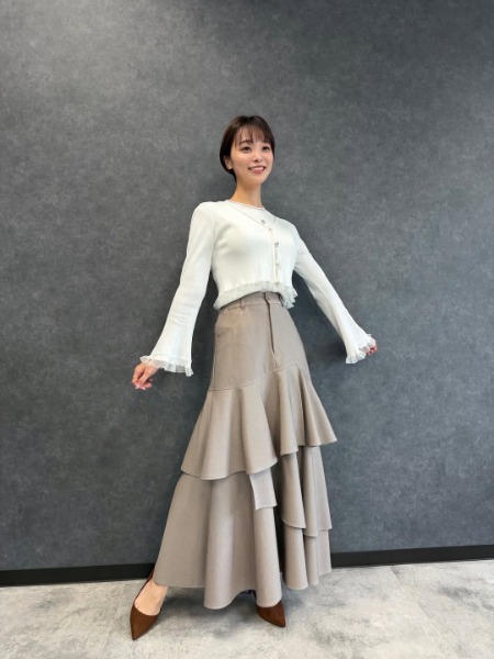 「ボンキュッボン」「ディレクターさんに圧倒的感謝」今井春花、可愛らしいセットアップコーデに反響！