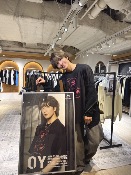 MATSURI・松岡卓弥、自身がモデルを務める韓国発人気ブランド「OY」ポップアップストアへの訪問を報告しファン歓喜「ビジュ良すぎ」「お顔が天才」