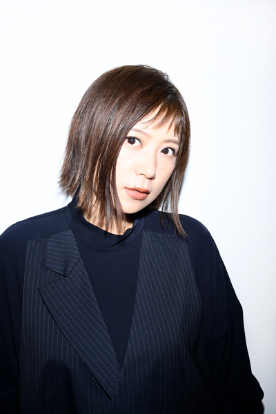 絢香、デビュー20周年を記念した約10年ぶり地元・大阪で開催するフリーライブをFM802にて生中継が決定。