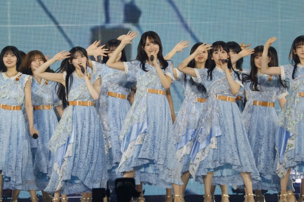 乃木坂46、満員の東京ドームで14回目の誕生日をお祝い!過去と未来を繋ぐ、乃木坂46の歴史を辿るバスラDAY1&DAY2ライブレポートが到着!