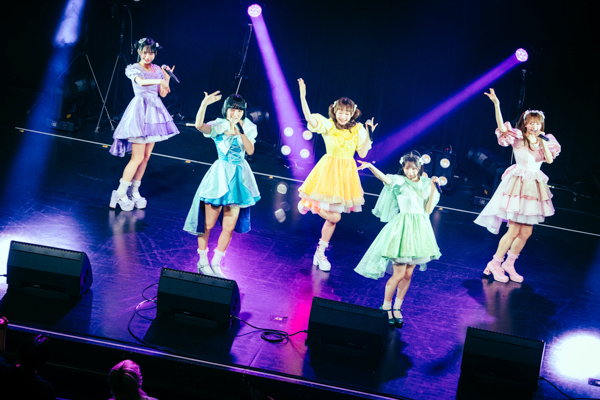 【ライブレポート】KiSS KiSS、甘く弾けるステージでZepp Shinjukuを染める！〈JAPAN IDOL SUPER LIVE 2026〉