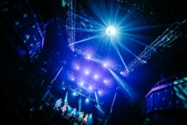 【ライブレポート】KiSS KiSS、甘く弾けるステージでZepp Shinjukuを染める！〈JAPAN IDOL SUPER LIVE 2026〉