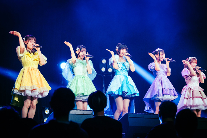 【ライブレポート】KiSS KiSS、甘く弾けるステージでZepp Shinjukuを染める！〈JAPAN IDOL SUPER LIVE 2026〉