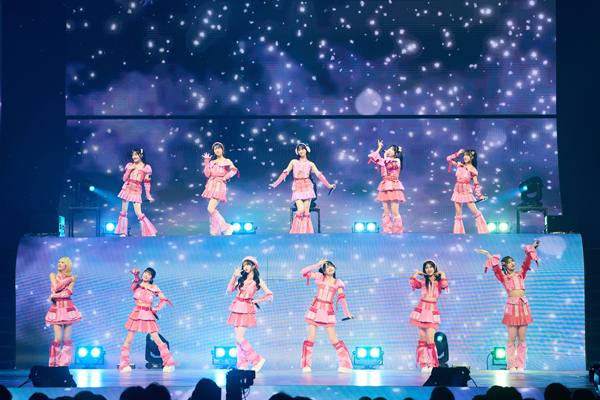 ≠ME、初アリーナツアー初日に主演ドラマ決定を発表！新曲5曲も初披露