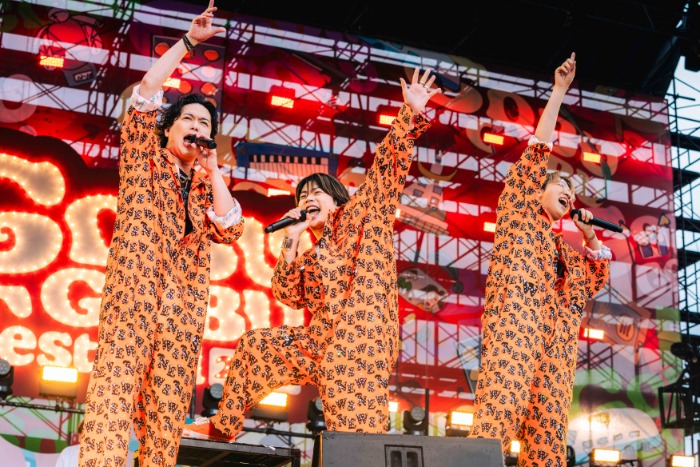 NEWS、ごぶごぶフェスで堂々の全8曲！「weeeek」「チャンカパーナ」で会場を明るく揺らす