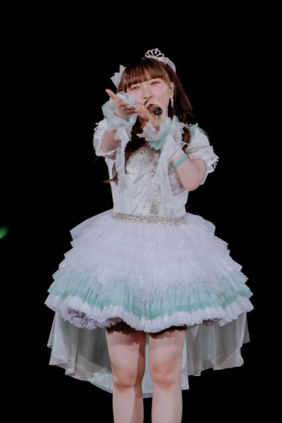 BEYOOOOONDS、高瀬くるみ卒業公演で初の横浜アリーナ！新メンバー3人もお披露目