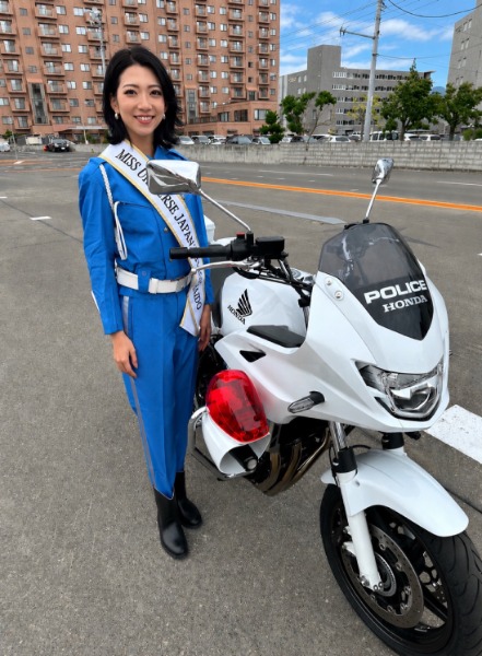 ベストオブミス北海道2026グランプリ4名、北警察署交通安全アドバイザーに委嘱