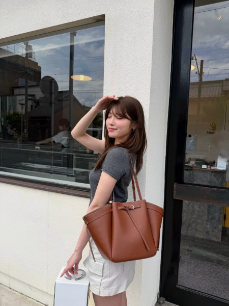 古田愛理、ミニスカコーデでキュートな装い！ファン歓喜「めちゃくちゃ可愛い」
