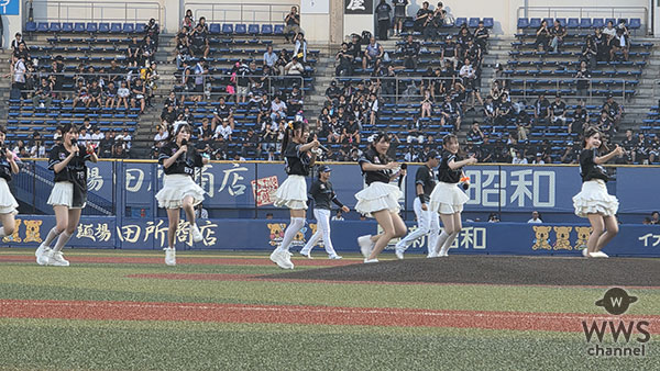 【動画】ロージークロニクル・橋田歩果＆相馬優芽、ZOZOマリンにセレモニアルピッチに登場！