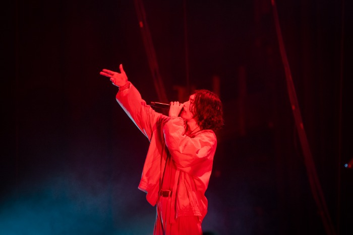 米津玄師、全国6都市14公演のアリーナツアー「GHOST」開催へ　チケット一般販売が決定