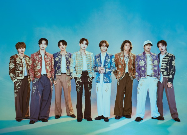 FANTASTICS、現在開催中のツアーテーマ曲「SUNFLOWER」のパフォーマンスと映像がリンクした新感覚のライブ映像を公開！