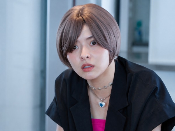 寺西優真×泉ピン子「寺西一浩ミステリー・SPELL〜正しい呪い〜」第1話、7月10日放送！暴露系配信に映り込む黒い女の影