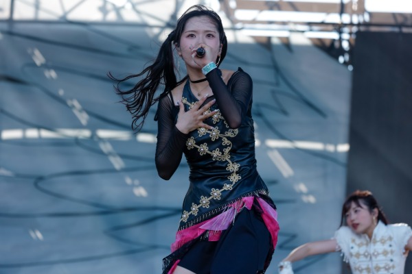【ライブレポート】アンジュルム、夏フェスの追い風を味方に WING STAGEを祝祭空間へ＜LuckyFes’26＞