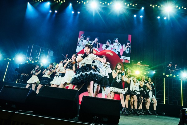 【ライブレポート】Juice=Juice、情熱と笑顔が弾けるパフォーマンス披露!広瀬香美もメンバーとダンス